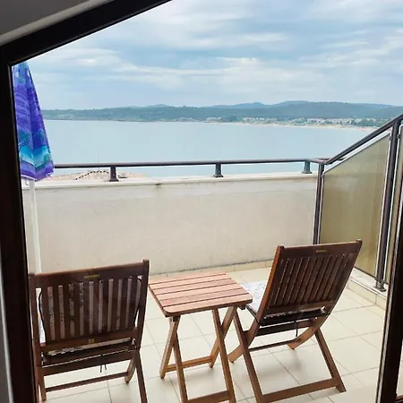 Apartment дафни - Dafni *