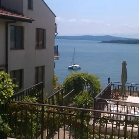 дафни - Dafni- Free Parking Sozopol