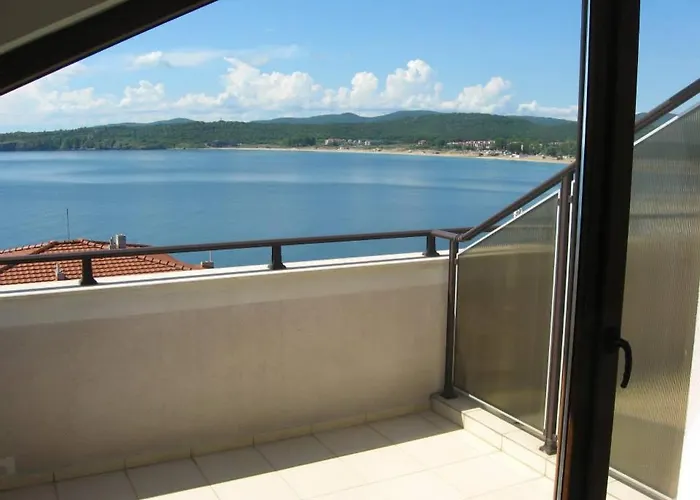 アパート дафни - Dafni *